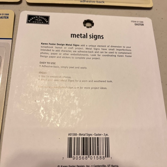 Scraping metal signs all for packs as lot - Picture 2 of 3